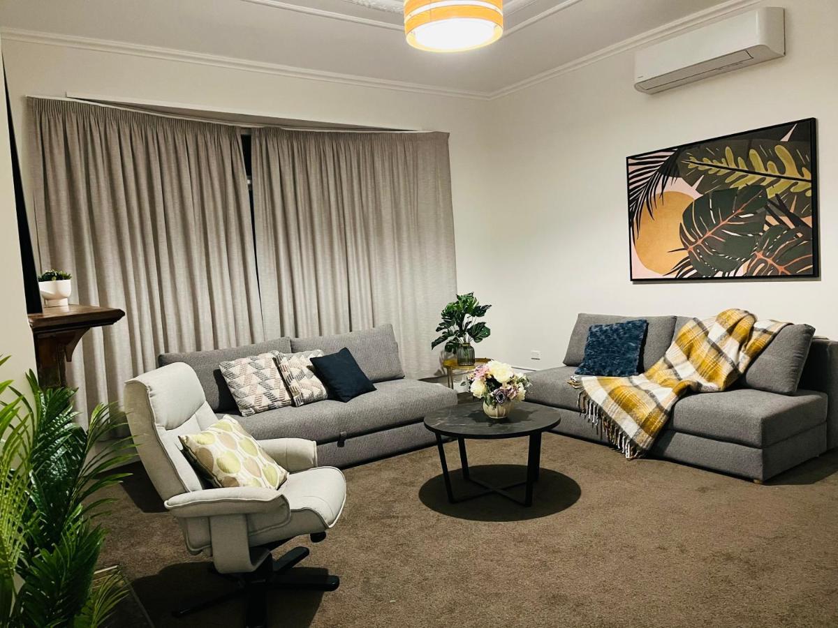 Luxurious Home Close To Beach Dunedin Extérieur photo